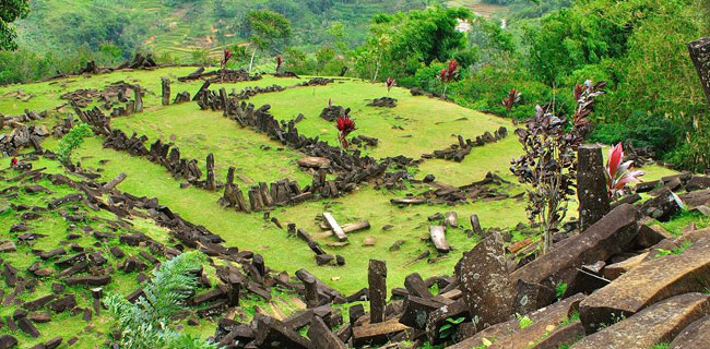 Situs megalitikum Gunung Padang